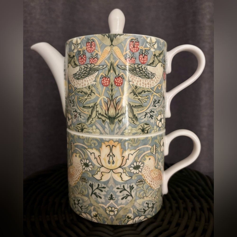 Portmeirion Strawberry Tea For One - Picture 2 of 8